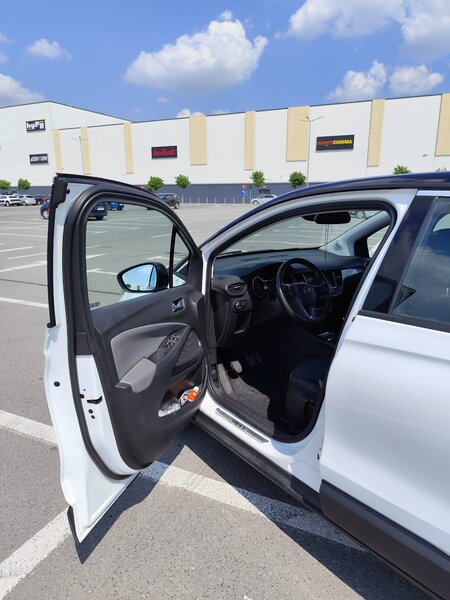 Opel Crossland X